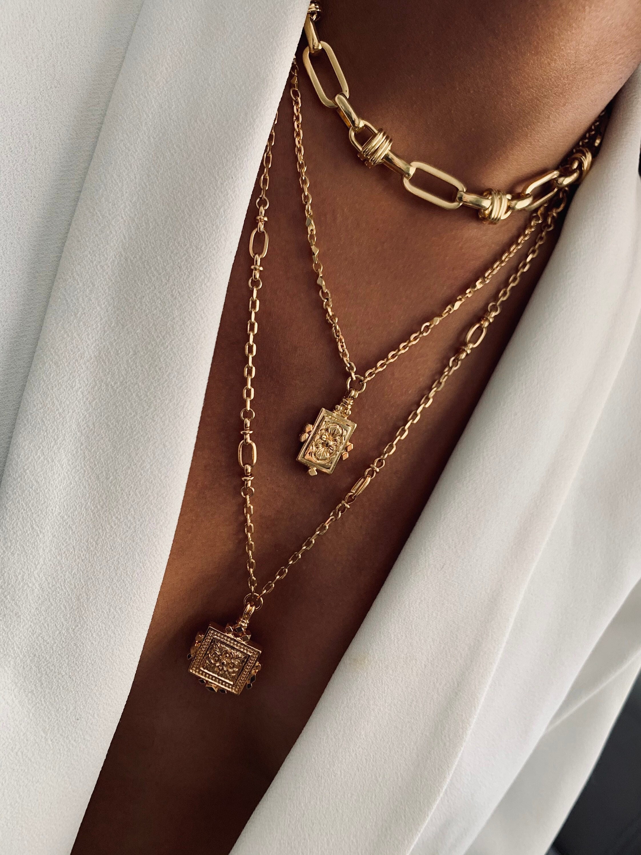 Square Lion Necklace - Etsy Square Lion Necklace - Etsy