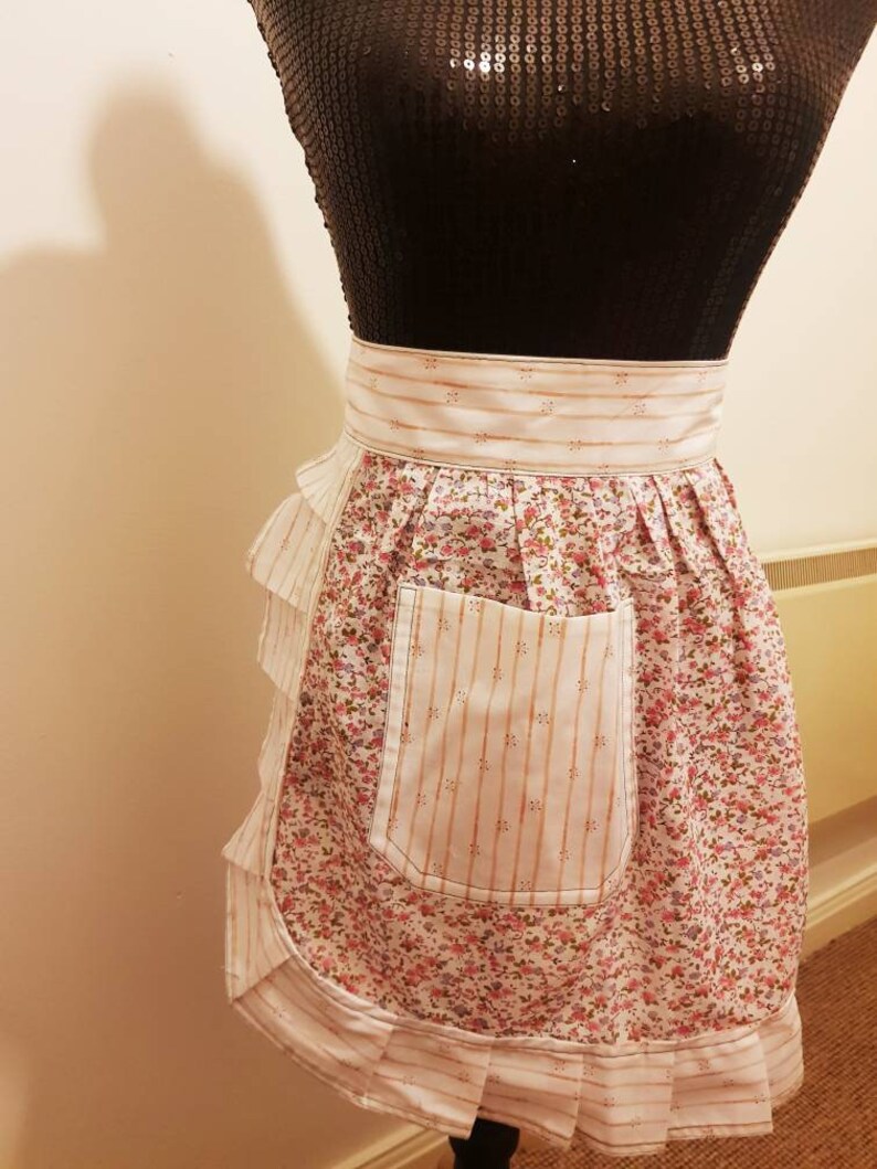 Vintage style half apron Pinny