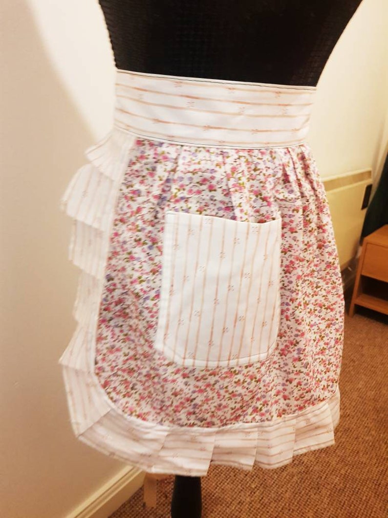 Vintage style half apron Pinny