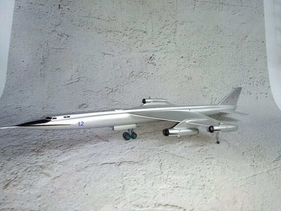MYASISHCHEV M-52 BOUNDER 1/72 組み立てキット MYASISHCHEV M-52 BOUNDER 1/72 組み立てキット $_57.JPG?set_id