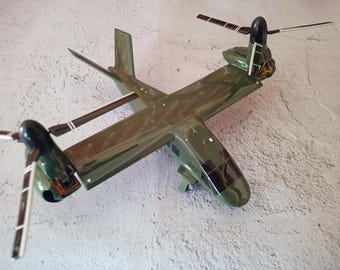 Bell MV-75 Valor a escala 1/72: modelo de avión militar de madera artesanal