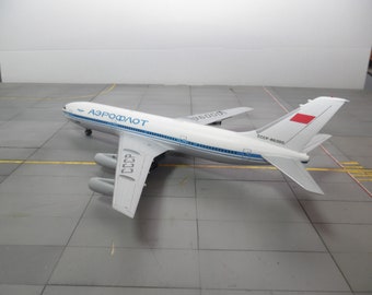 Ilyushin Il-86 Model Airplane: Aeroflot Livery, 1/200 Scale - Etsy