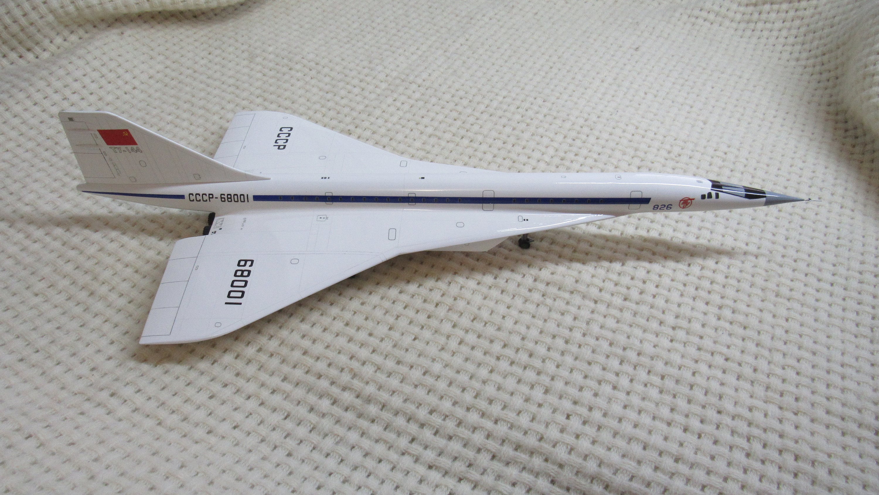 ソ連　飛行機　模型 Tu-144 CCCP-68001 模型飛行機: 1/100 スケール - Etsy 日本