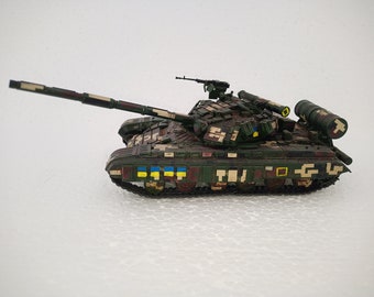 Modelo de tanque T-64BV a escala 1/35 / Hecho a mano y pintado / Pedido personalizado