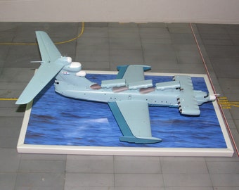 Ekranoplan Lun en escala 1-200