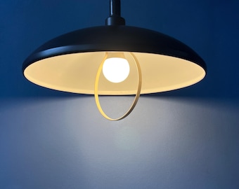 Black Metal Mid Century Pendant Lamp: Adjustable Height