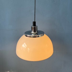 Vintage Guzzini White Faro Acrylglas Pendellampe