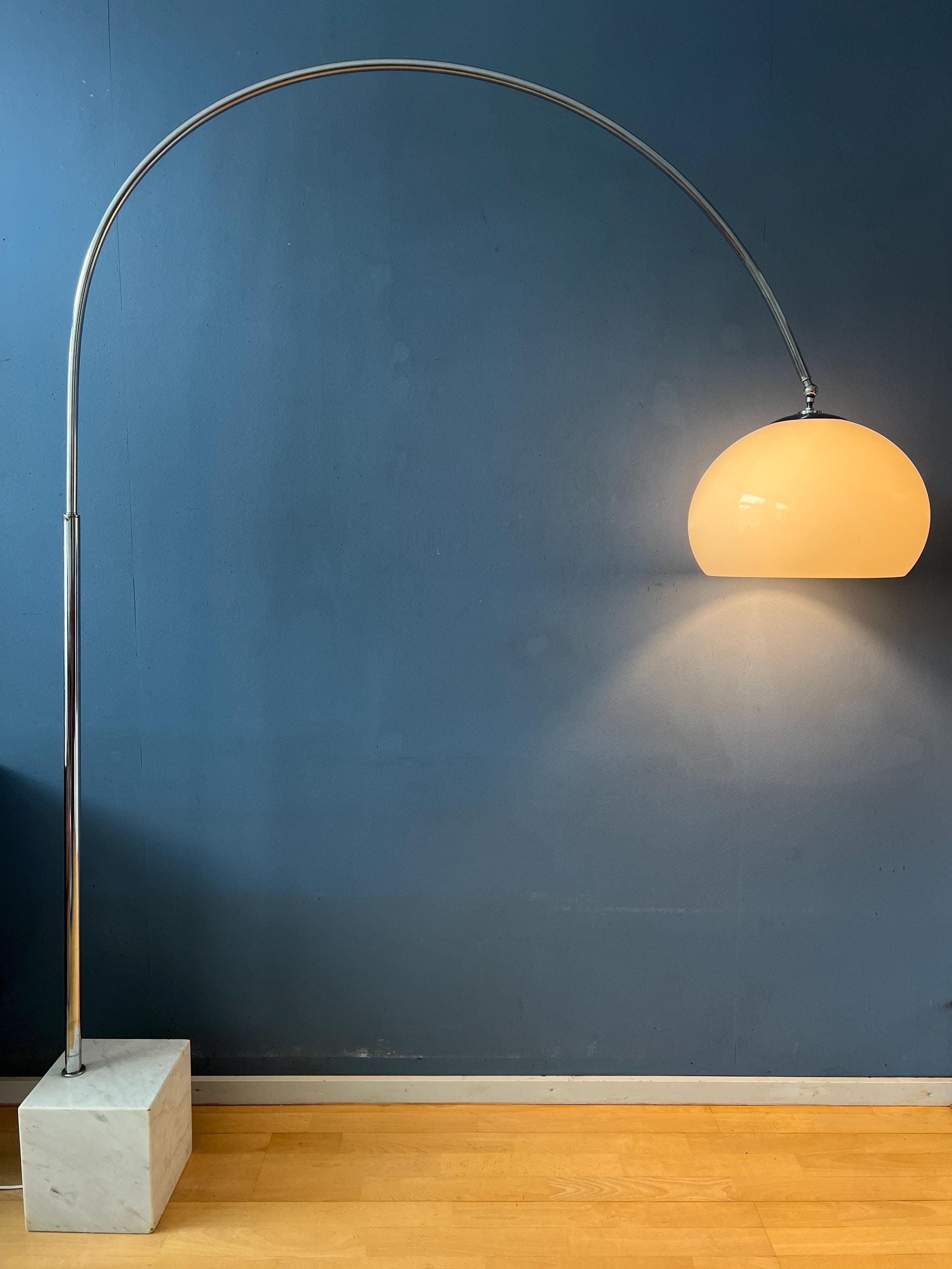 Space Age Stand Light スペースエイジ Buy Vintage Guzzini Space Age Arc Floor Lamp With White Mushroom