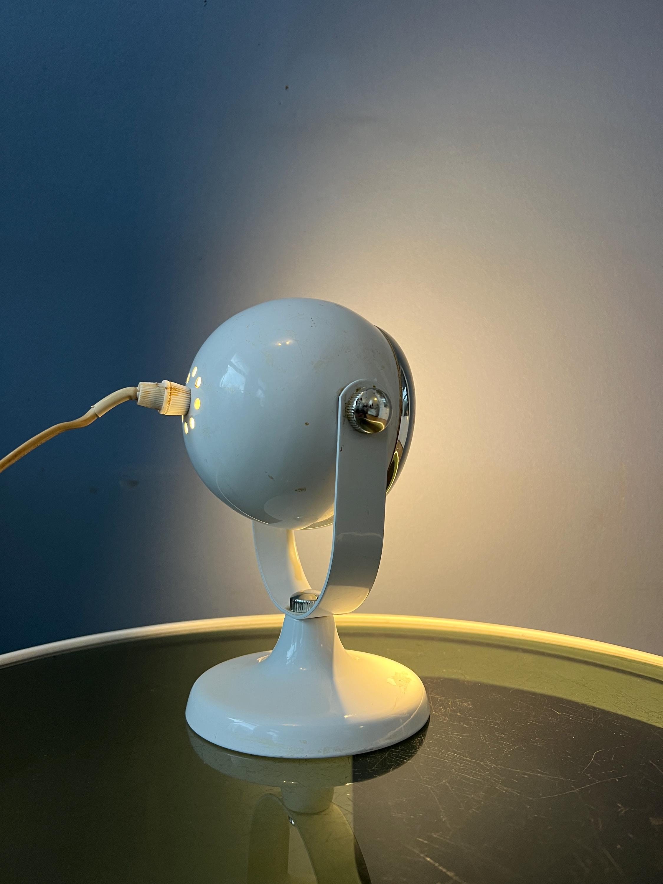 Mid Century Small White Space Age Eyeball Table Lamp - Etsy