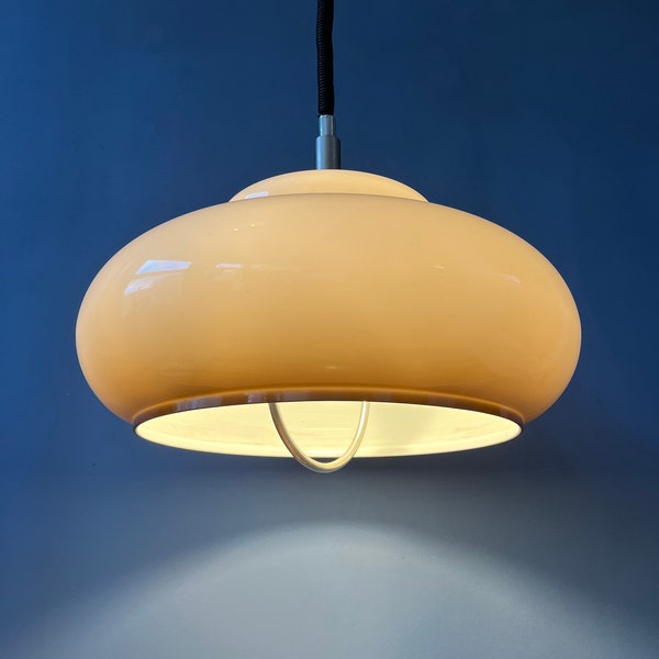 Lampe à suspension vintage en plexiglas champignon UFO du milieu du siècle