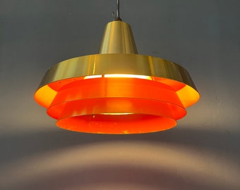 Lampe à suspension orange Mid-Century en laiton de style danois