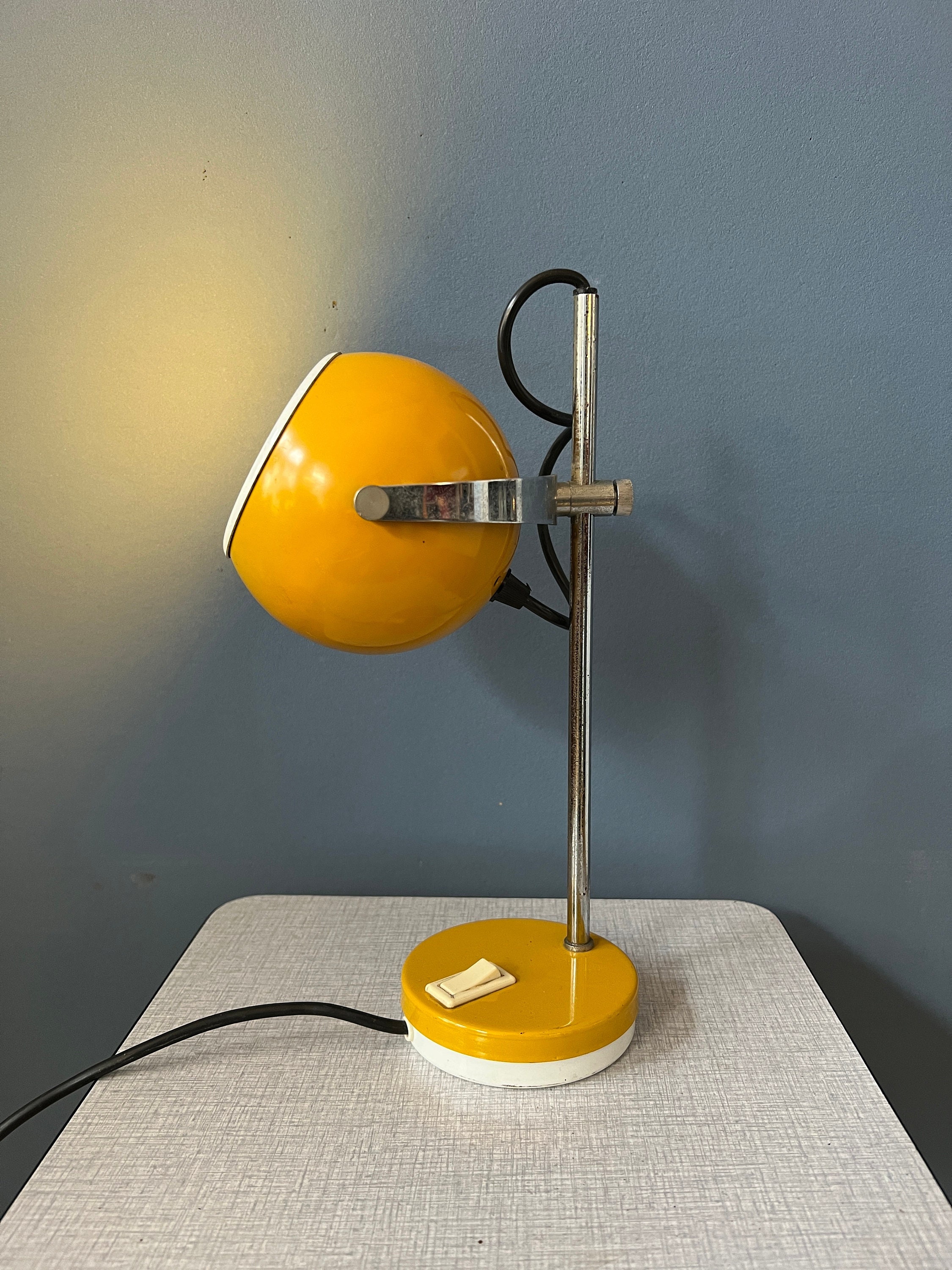 Working Mid Century 1950's Yellow Slanted Shade Wall Desk Mount Lamp Sewing  Lamp Craft Lamp Vintage Lighting Mid Century Inspect Lt 