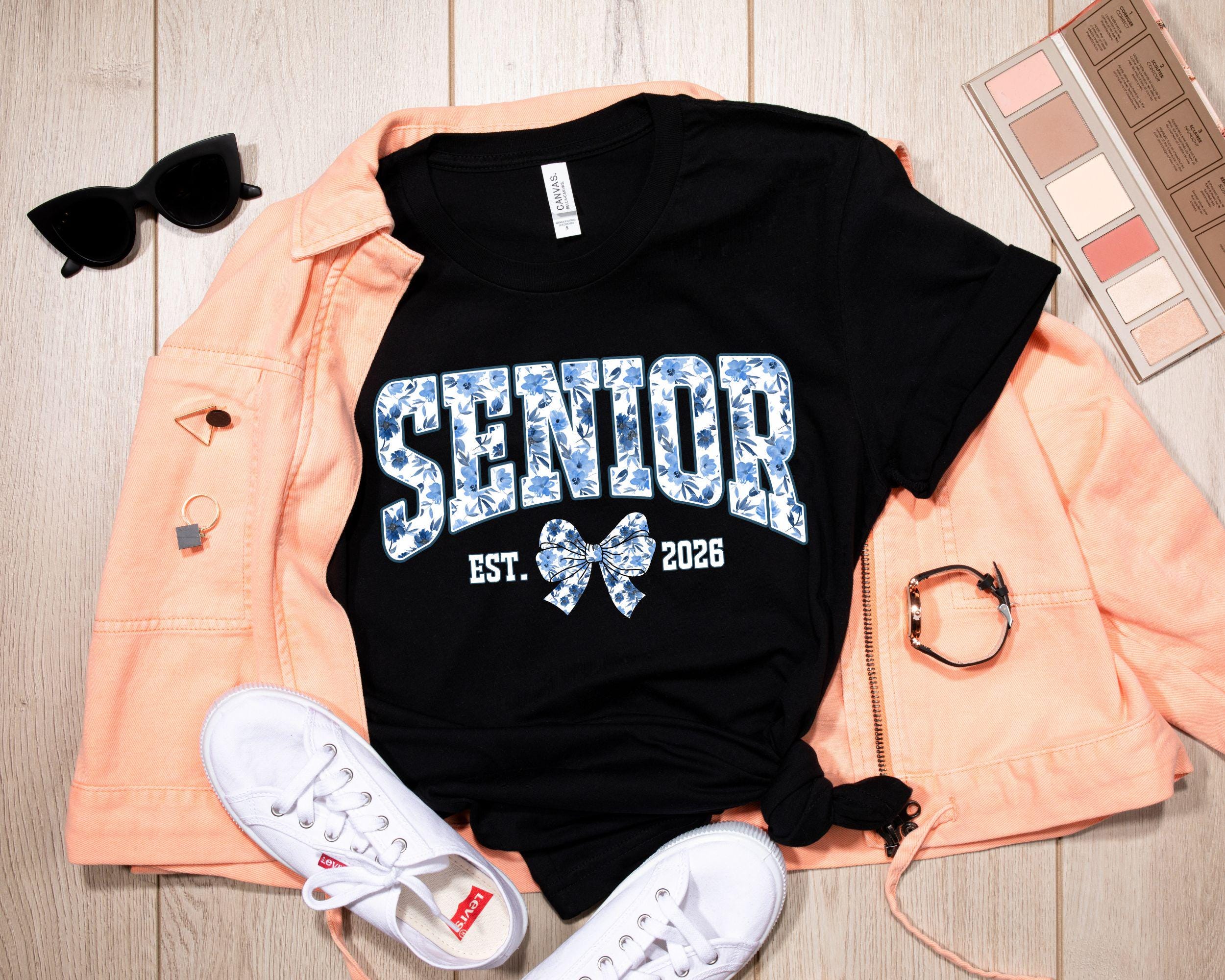 2026 Senior Shirt Floral Senior 2026 Gift Class of 2026 Senior Shirt Blue Bow 2026 Senior Coquette Shirt Toile De Jouy, Back to School Shirt