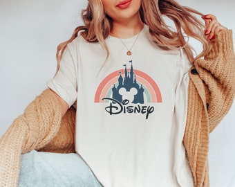 Disney Regenbogen Schloss Shirt, Disney Schloss Shirt, Disney Familie Shirt, Disney Retro Shirt, Disney Shirt, Disney Shirt, Vintage Shirt