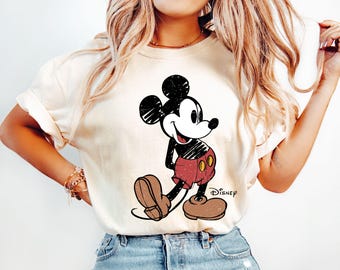 Disney Classic Mickey Mouse Pose Sweatshirt, Mickey Hoodie, Disneyland Holiday Vacation T-Shirt, Disney Retro T-Shirt, Vintage Disney Shirt