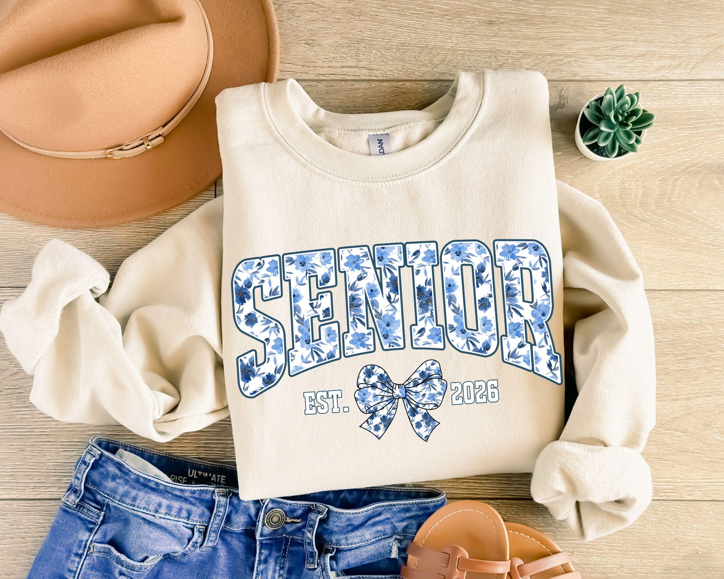 2026 Senior Shirt Floral Senior 2026 Gift Class of 2026 Senior Shirt Blue Bow 2026 Senior Coquette Shirt Toile De Jouy, Back to School Shirt