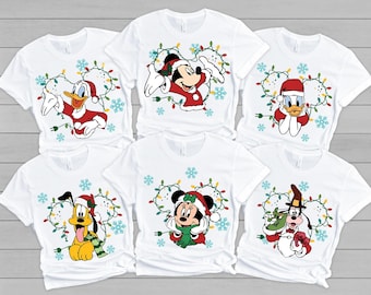 Camiseta navideña de Disney con luces, camisetas familiares a juego de Mickey, Minnie, Donald, Daisy, Goofy y Pluto, camiseta navideña de Disneyland, camiseta navideña de WDW