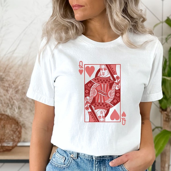 Queen of Hearts Shirt Mothers Day Gift, Valentine TShirt, Retro Boho Vintage Graphic Tee, Alice in Wonderland Feminist Shirt,Valentıne Gifts