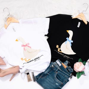 Mama Goose Shirt, Floral Silly Goose Shirt for Mom, Goose Shirt, Mom Shirt, Mother&#39;s Day Shirt, Cute Mom Shirt, Funny Mama T-shirt, Mom Gift