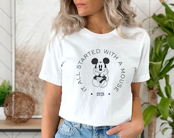 Camiseta "Todo empezó con un ratón", camiseta Disney 1928, camiseta linda Disney, regalo para fans de Disney, camiseta Disney Mickey Mouse, camiseta Disney Trip, regalos