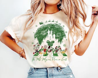 Camisetas navideñas retro de Disney 2024, camiseta de la fiesta navideña de Mickey, camiseta navideña de Disney, camiseta navideña de Magic Kingdom