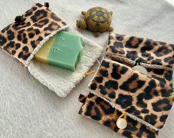 Soap bag square Leo animal print - soap bag - waterproof - travel - vacation - bag for your hair soap - shampoo bag