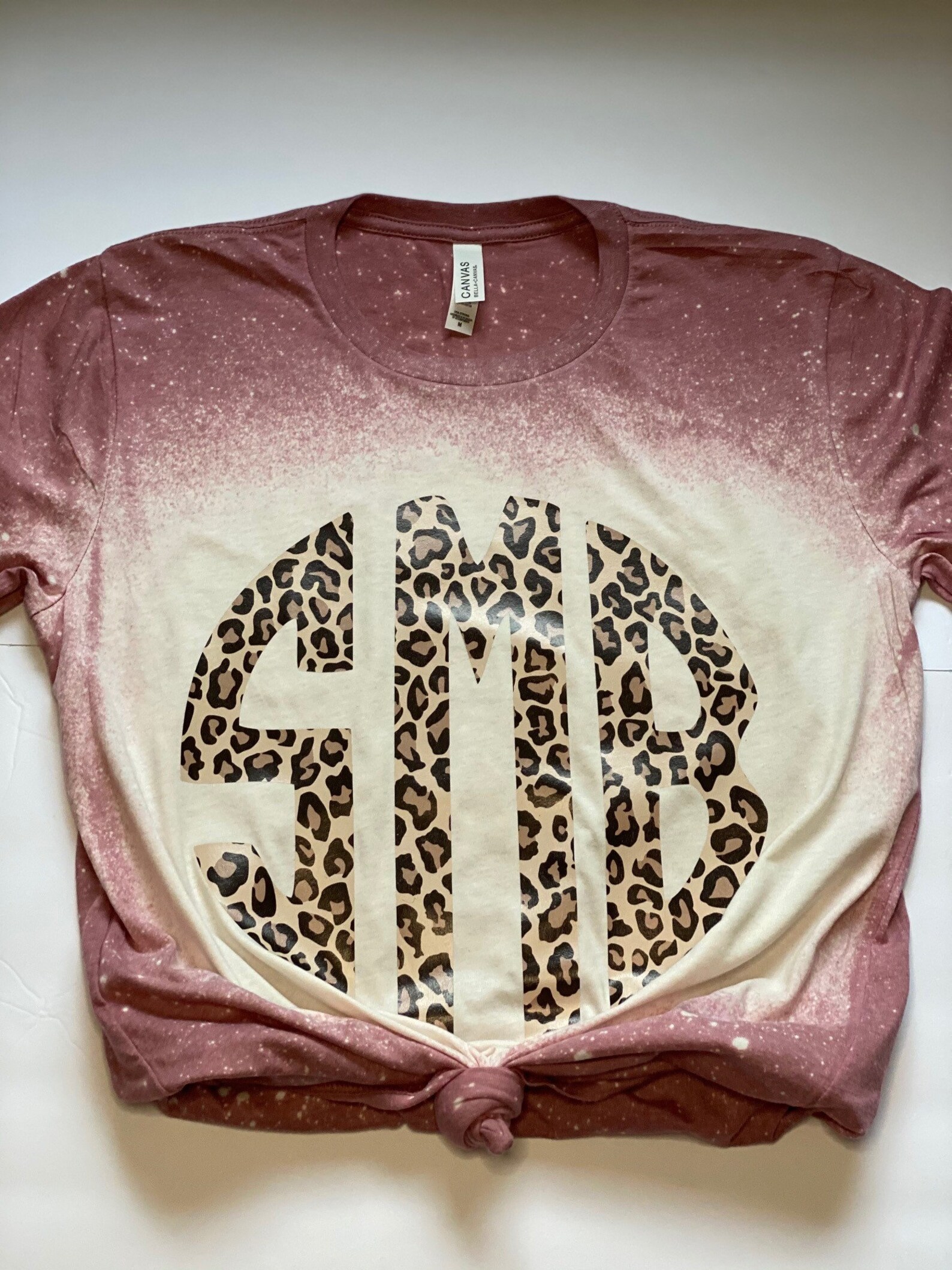 bleach leopard tee