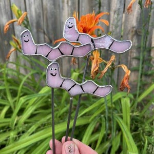 Worm plant stake/funny plant stake/worm stained glass/stained glass worm plant stake