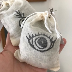 Mugwort Dream Sachets for Lucid Dreaming, Deep Sleep, Soothing scent, Locally harvested