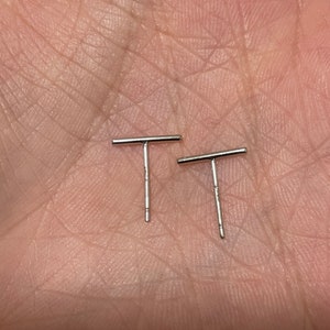 1 paire de boucles d'oreilles simples en argent sterling, boucle d'oreille barre, petite boucle d'oreille ligne, petit clou en or, boucle d'oreille délicate minimaliste, boucle d'oreille en cartilage image 6