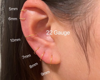 22g Sterling sliver small endless hoop earring, mini huggie hoop, tiny gold hoops, cartilage earrings, nose ring, thin hoop, skinny hoop