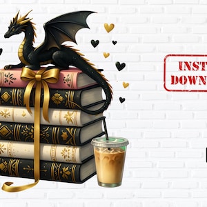 Puede incluir: Un dragón negro con detalles dorados descansa sobre una pila de libros, adornada con una cinta dorada. Dos bebidas de café helado con pajitas están frente a los libros. Las palabras "INSTANT DOWNLOAD" están en un rectángulo rojo, y un icono PNG está en la esquina inferior derecha.