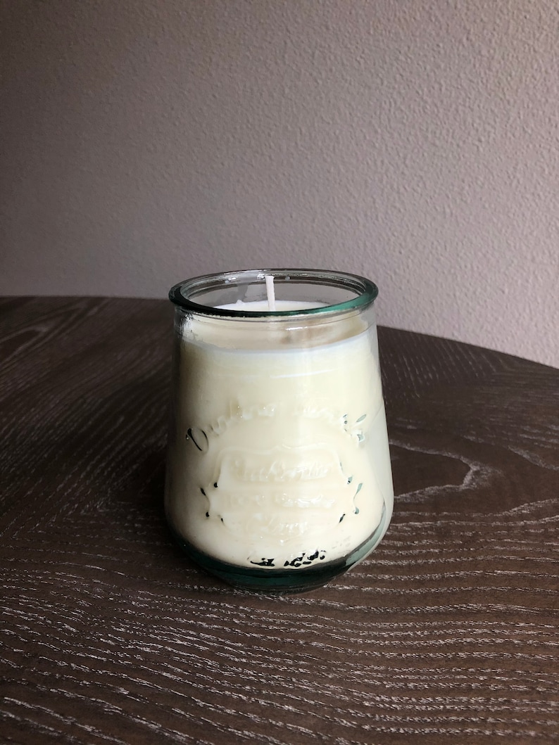 Soy Clean Burning Handmade Honeysuckle Jasmine Candle 100/% Recycled Glass
