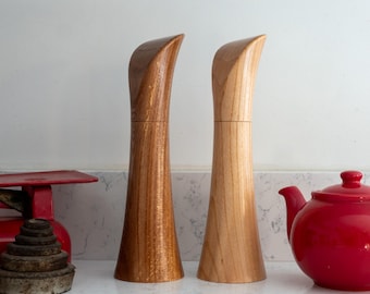 Wooden Salt & Pepper Mills hand-turned in Elm and Ash