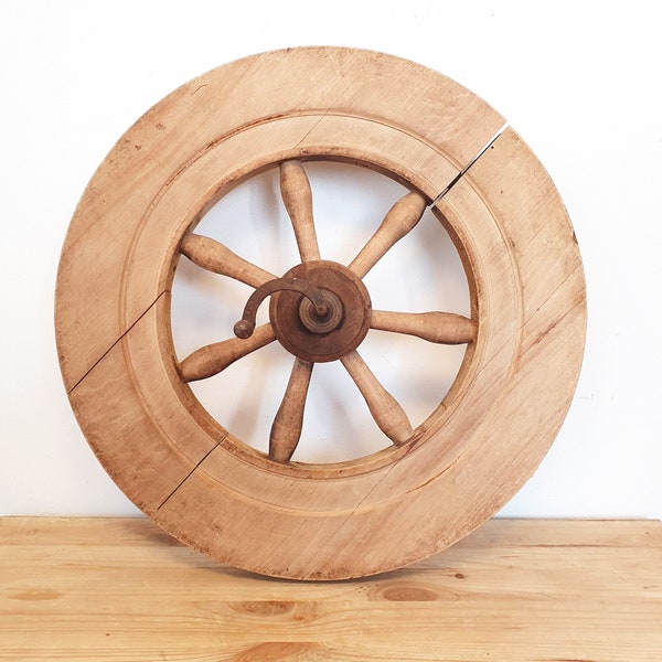 Antike Holz Spinnrad, rustikale Spinnrad Teil, Home Decor, für Sammler, Wandbehang, Vintage-Geschenk, Wand-Deco