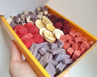 THE SUPERFOOD option: Personalised Dog Treat Graze Box or Barkuterie Board - Perfect for any Occasion - Vegan & Grain free available