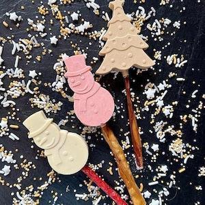 CHRISTMAS DOG LOLLIPOPS | natural puppy treats, festive dog gifts, xmas gifts for dog walkers, presents for dog lovers, homemade dog treats