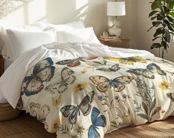 Pattern Of Butterflies Vintage Illustrations Style Boho Duvet Cover