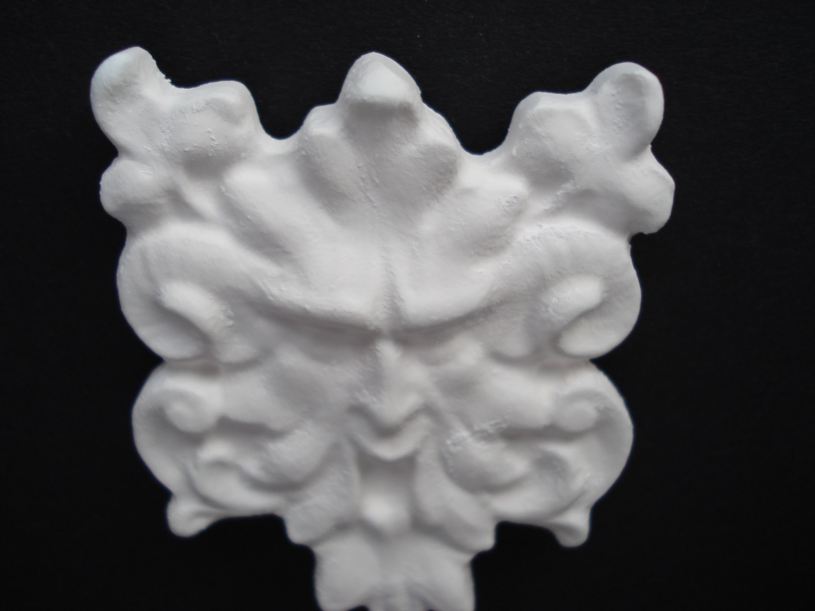 Plaster ornaments x 5 items Etsy