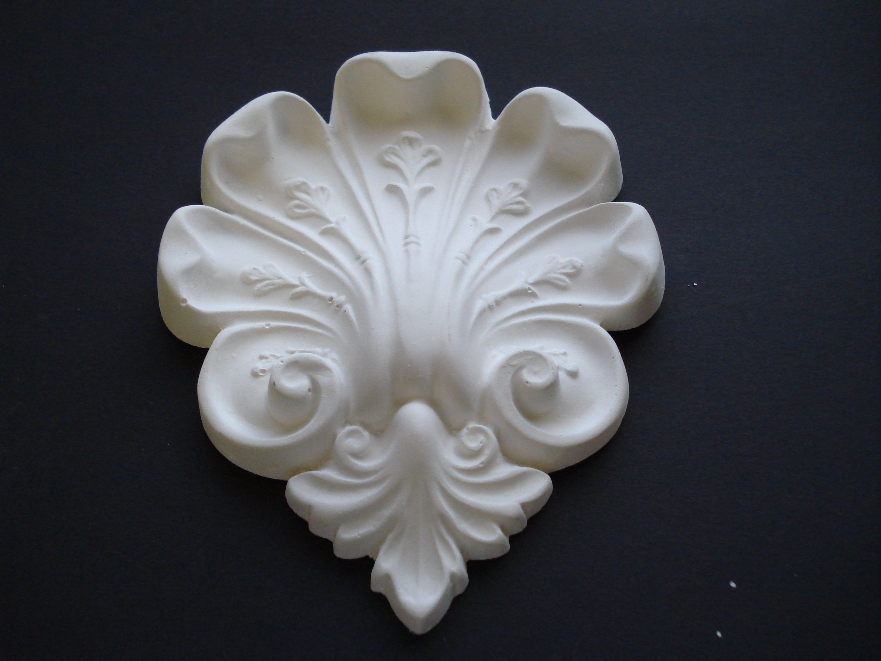 Plaster ornaments x 3 items Etsy