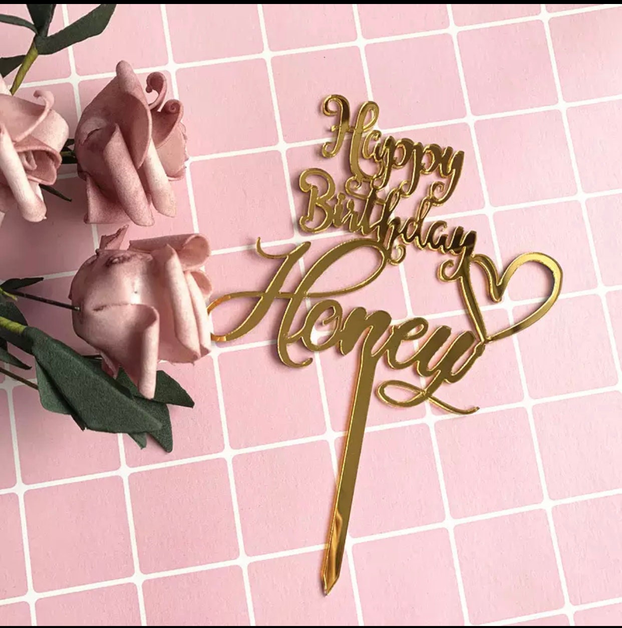 Honey Bee Cake Topper / Honey Bee Birthday Party / Honey Bee Party Supply /  Honey Comb Party Decoration / Honey Comb Cake Topper 