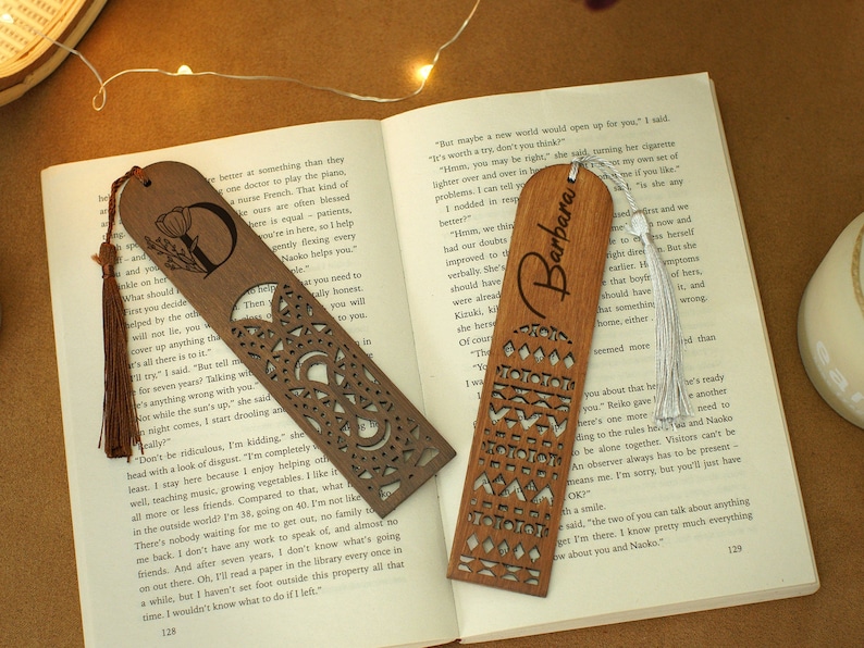 Engraved Wooden Bookmarks, Handmade Wood Bookmark with Tassel, Custom Bookmark for Women, Personalized Birthday Gifts for Her, Reader Gift zdjęcie 6