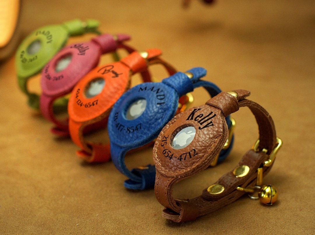 Custom Leather Cat Collar With AirTag Holder, Personalized AirTag Cat