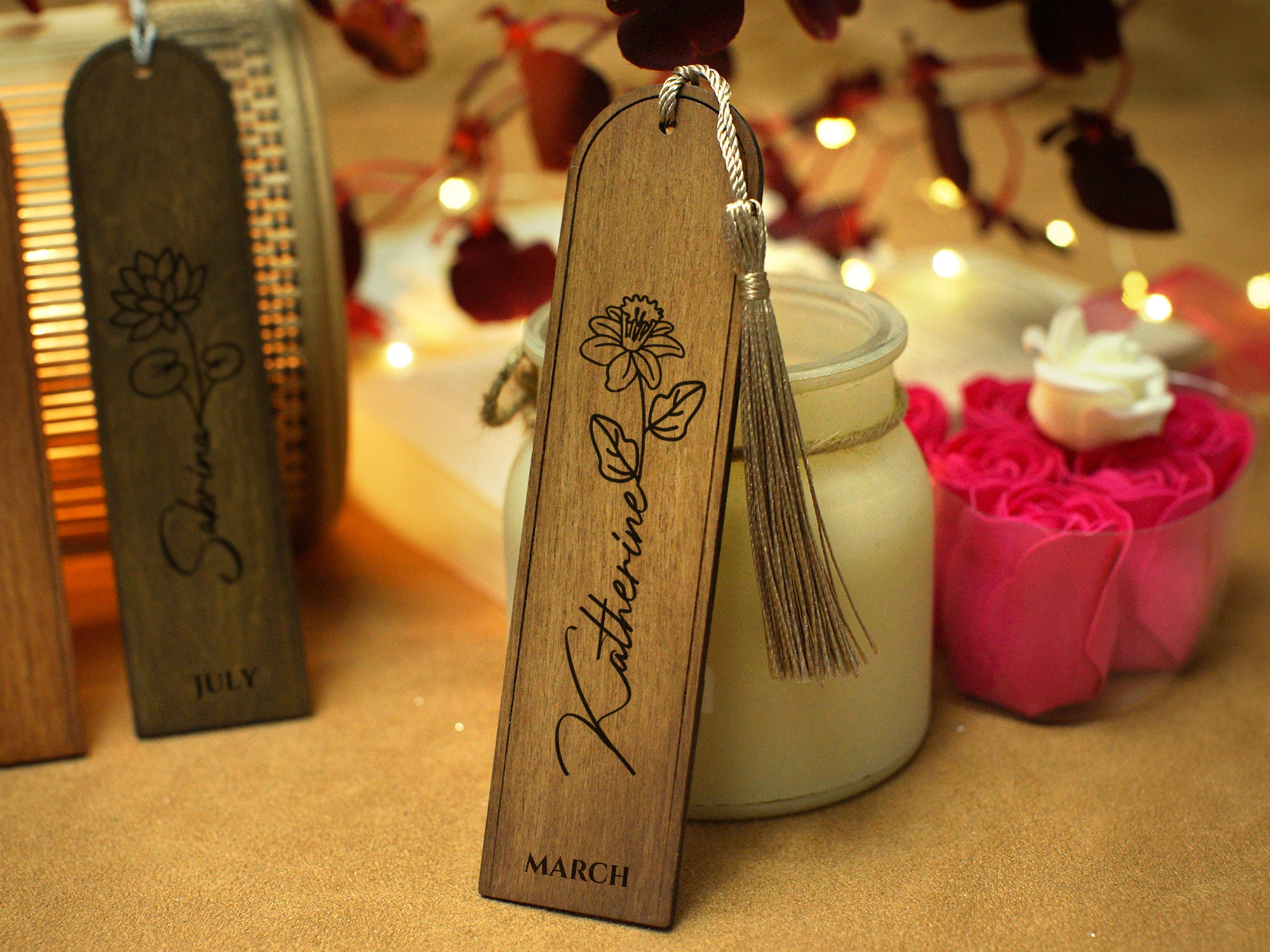 Personalized Birth Flower Bookmark with Tassel, Custom Name Wood Bookmark, Cute Birthday Gift, Gift for Book Lover/Bookworm