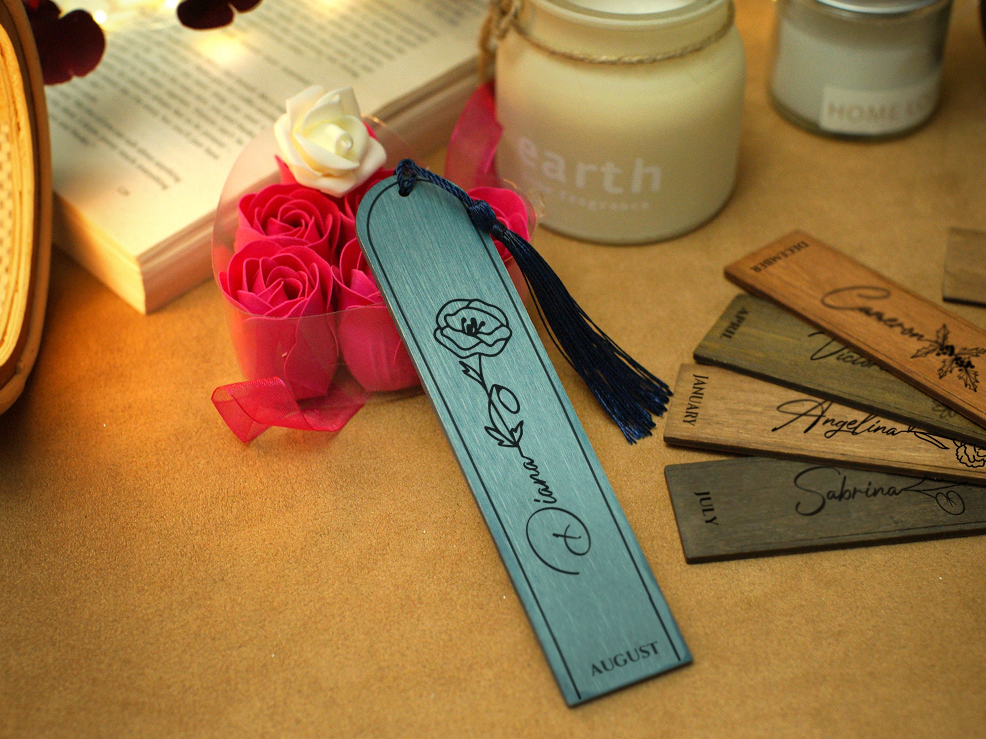 Personalized Birth Flower Bookmark with Tassel, Custom Name Wood Bookmark, Cute Birthday Gift, Gift for Book Lover/Bookworm