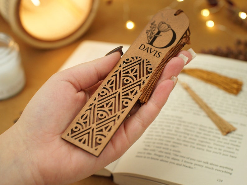Custom Wood Bookmarks with Tassel, Personalized Wooden Bookmark, Unique Pattern Bookmark Engraved, Mothers Day Gift for Reader, Gift for Her zdjęcie 5