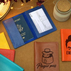 Passaporte de vacina personalizado em couro para peste - Porta-passaporte de vacinação Estilo Ew Covid - Capa para passaporte para cartão de vacina Experiment 626