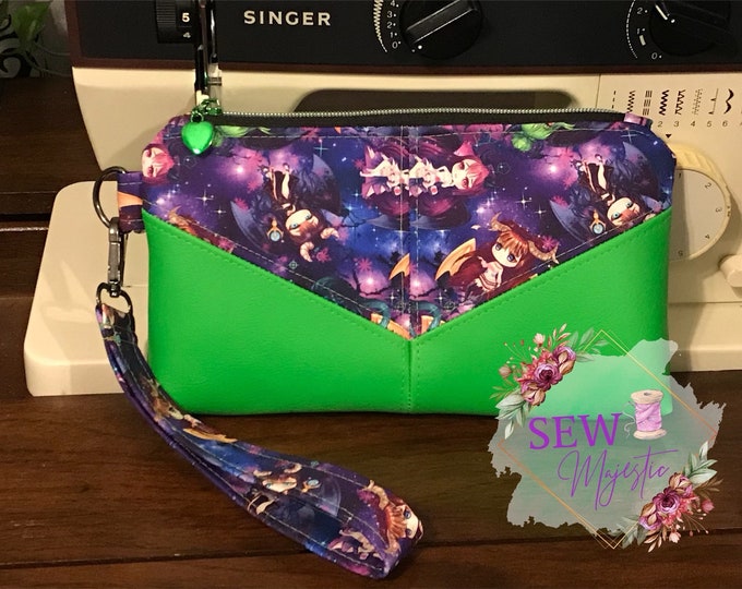 Chibi style wristlet, Anime wristlet, Harlequin Wristlet, purse, Gift for her, Spooky Gift, Gift for Horror Fan, Gift for Anime lovers