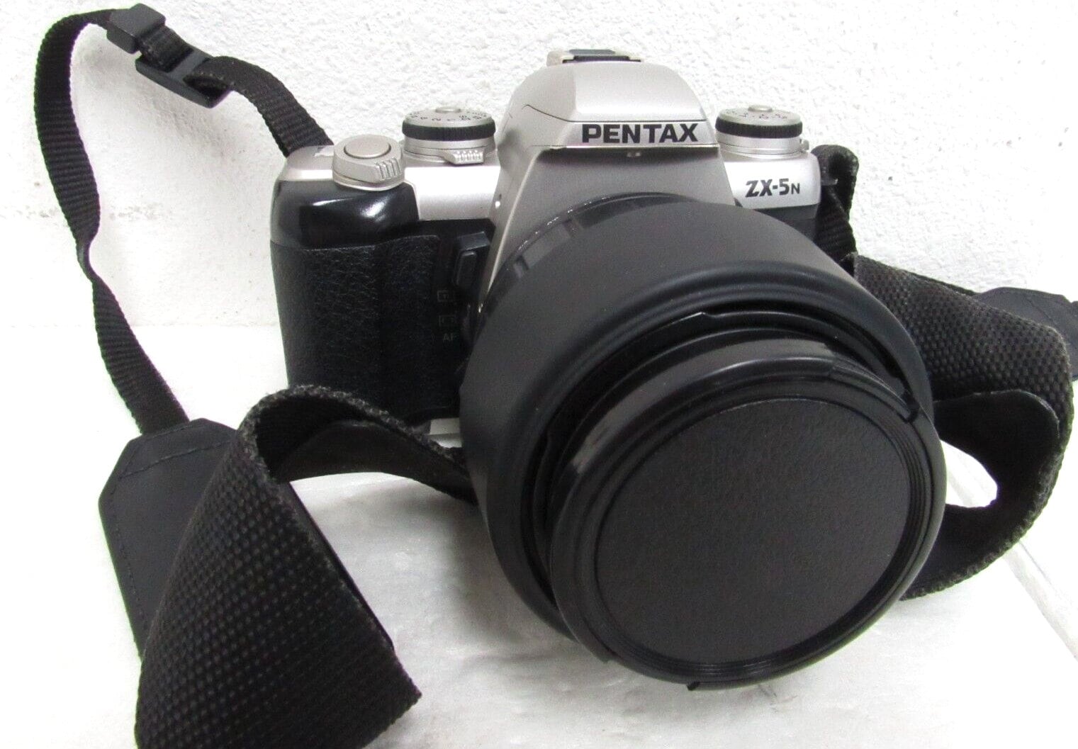 人気アイテムランキング(新品)  Zx-5n Pentax Silver 28 With Camera Film SLR 35mm Black & その他