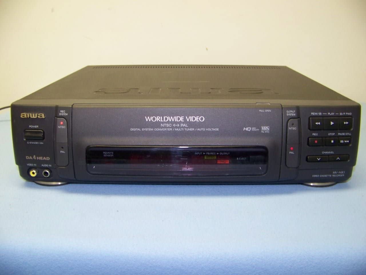 Aiwa HV-MX1 Vhs Video Cassette Recorder NTSC/PAL Digital Converter
